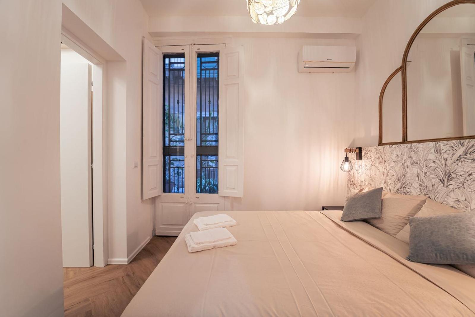 Elegant Design Apartment In Historical City Center CTA Eksteriør billede