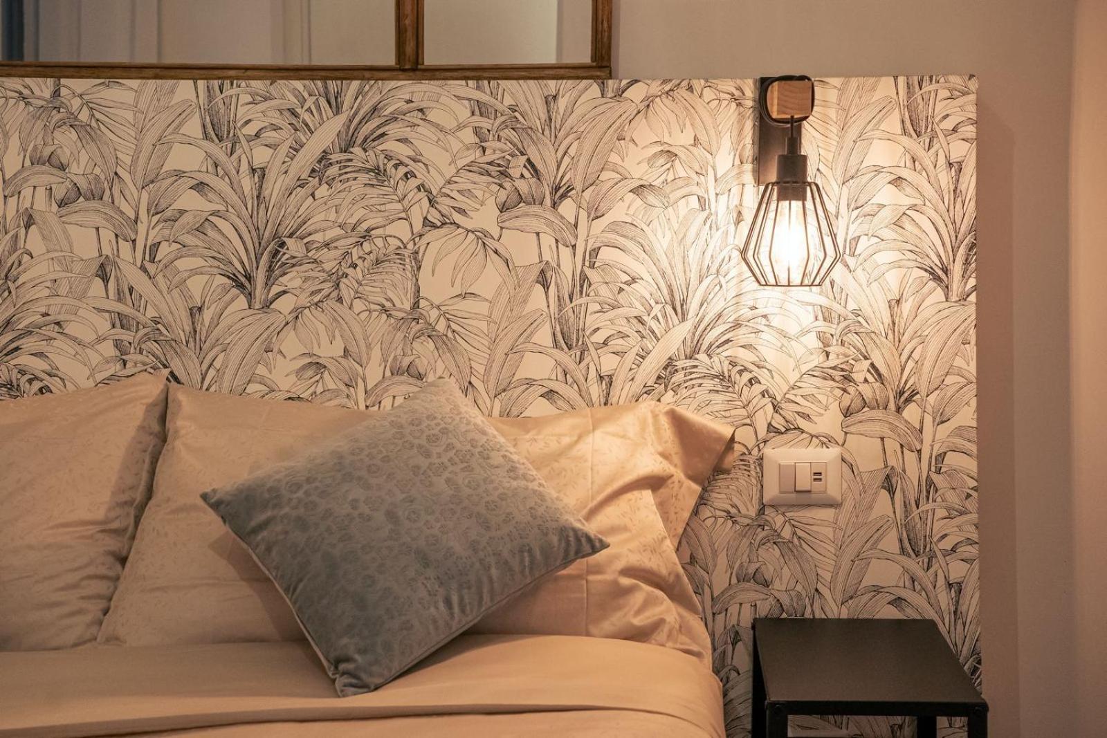 Elegant Design Apartment In Historical City Center CTA Eksteriør billede